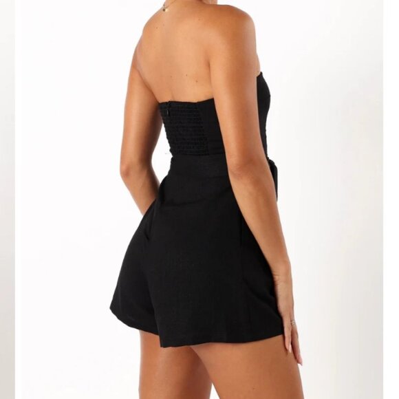 Petal & Pup Christie Strapless Romper | Black | M - Picture 7 of 8